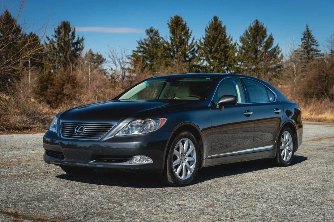 2007 Lexus LS 4th Gen - Image 5 of 31