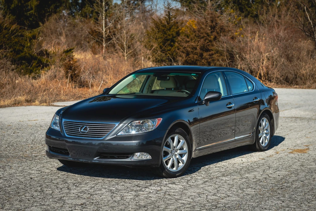 2007 Lexus LS 4th Gen - Image 6 of 31