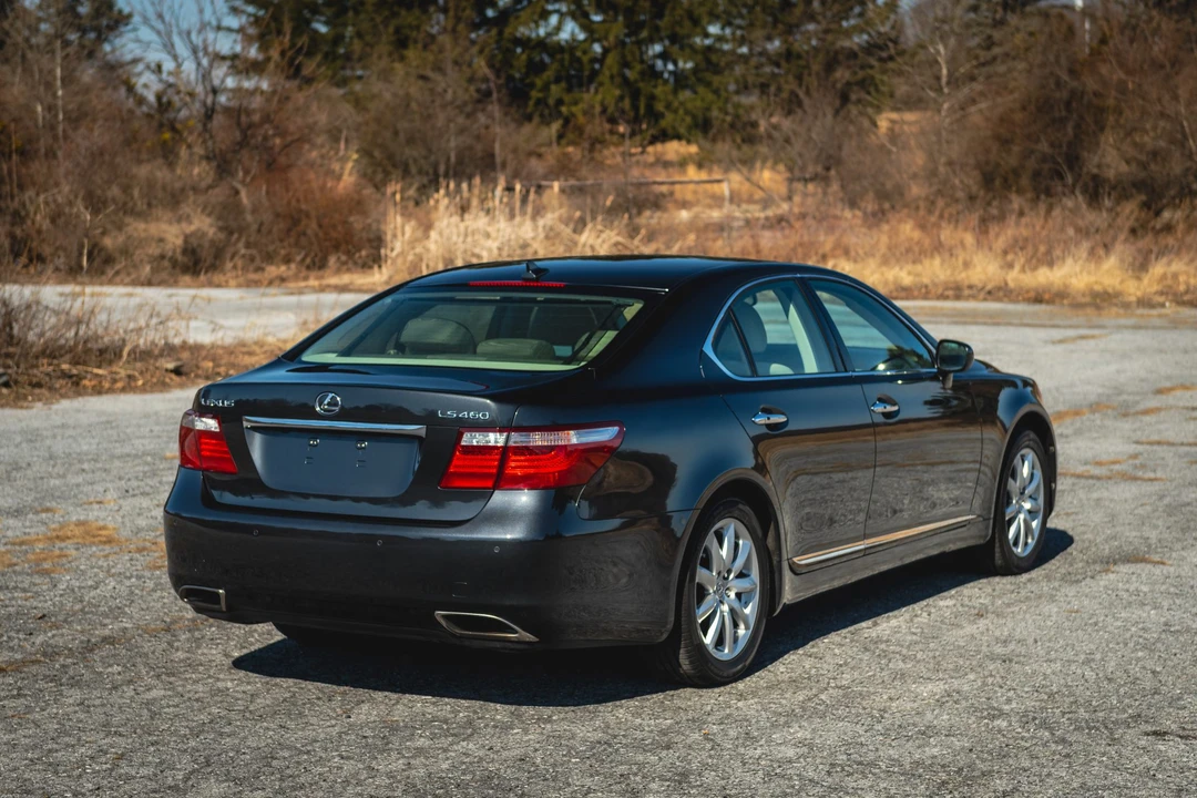 2007 Lexus LS 4th Gen - Image 28 of 31