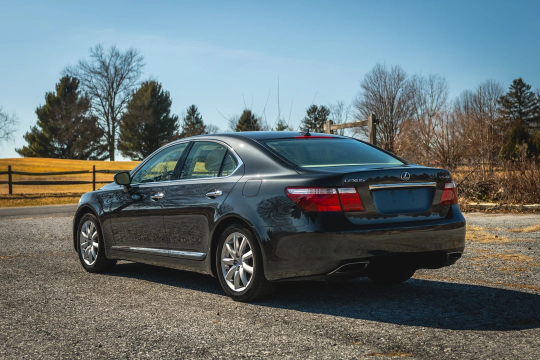 2007 Lexus LS 4th Gen - Image 20 of 31