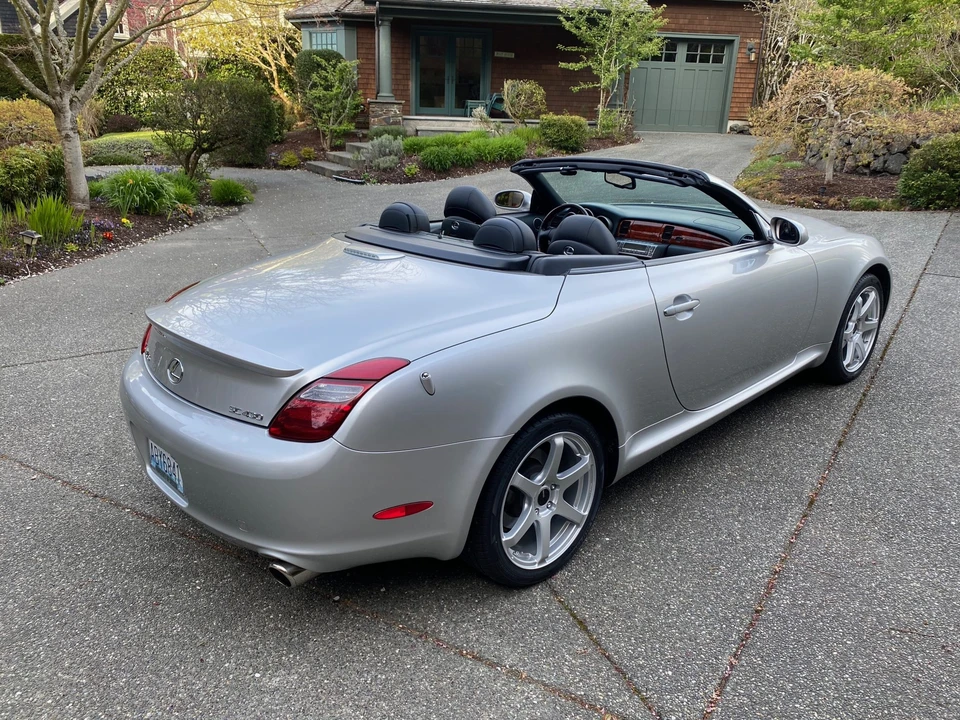 2007 Lexus SC430 - Image 12 of 31