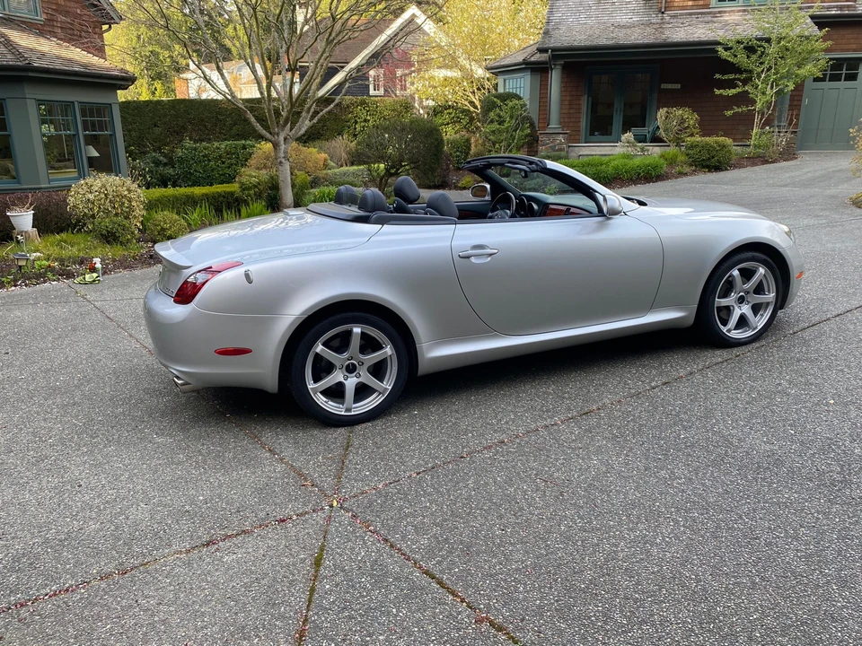 2007 Lexus SC430 - Image 13 of 31