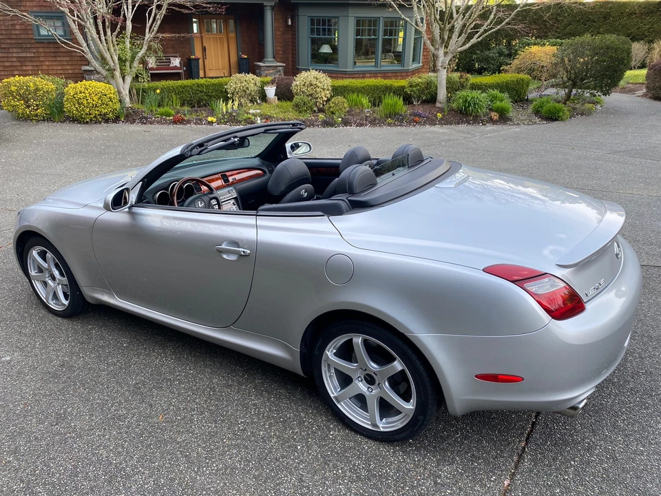 2007 Lexus SC430 - Image 10 of 31