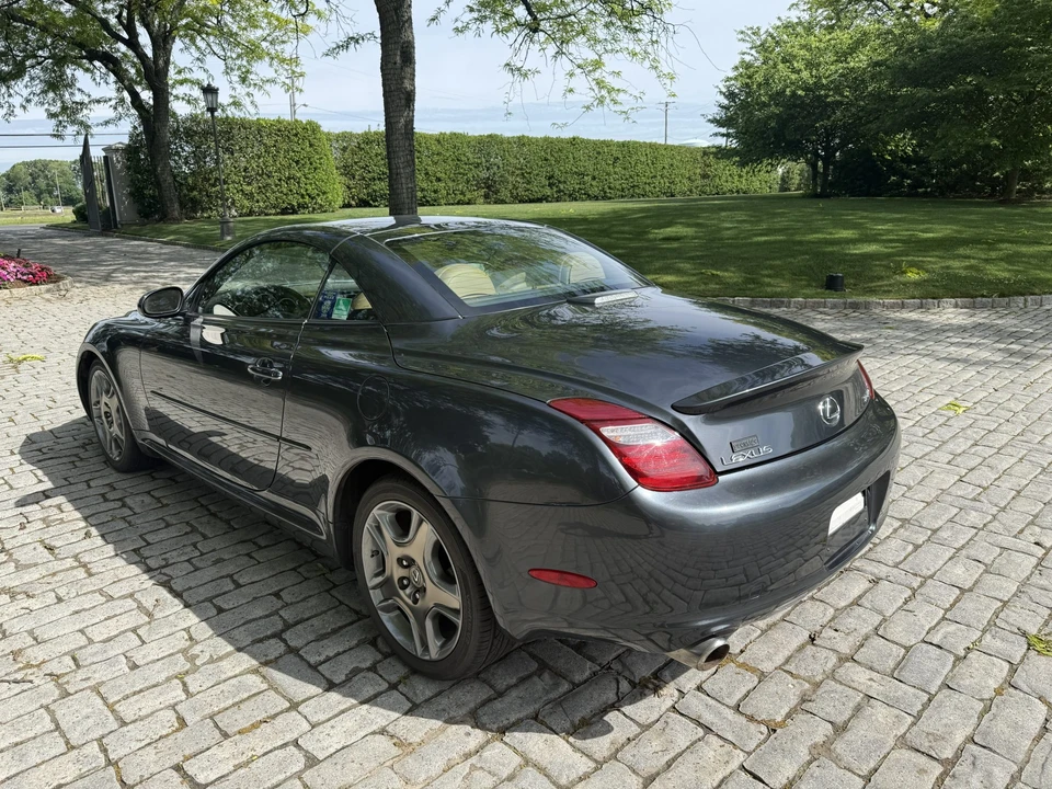 2007 Lexus SC430 - Image 12 of 31