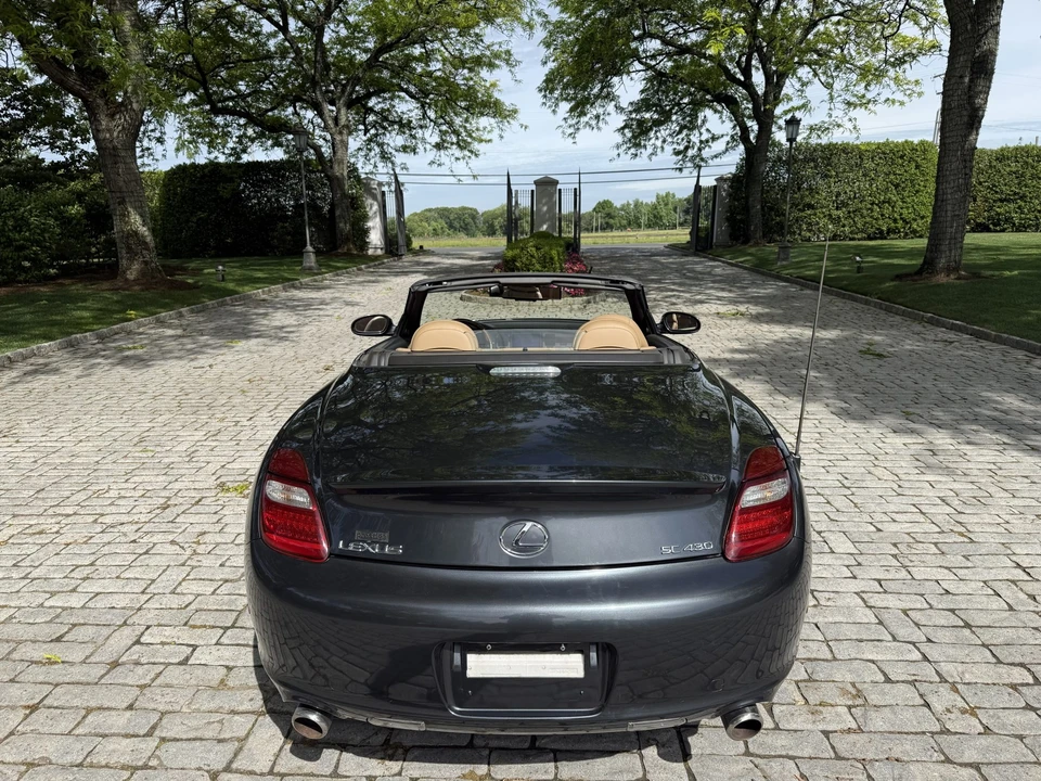 2007 Lexus SC430 - Image 10 of 31