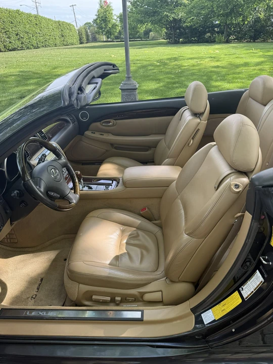 2007 Lexus SC430 - Image 25 of 31