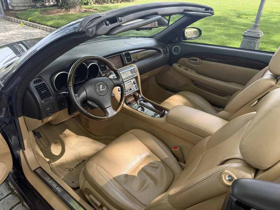 2007 Lexus SC430 - Image 26 of 31
