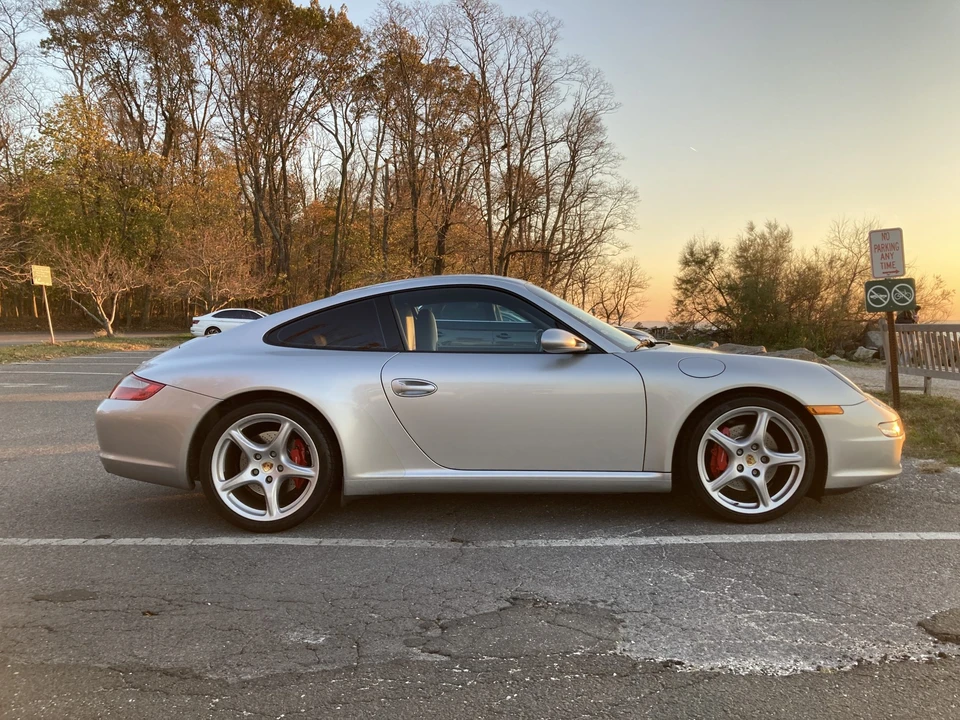 2007 Porsche 997 Carrera S - Image 9 of 31