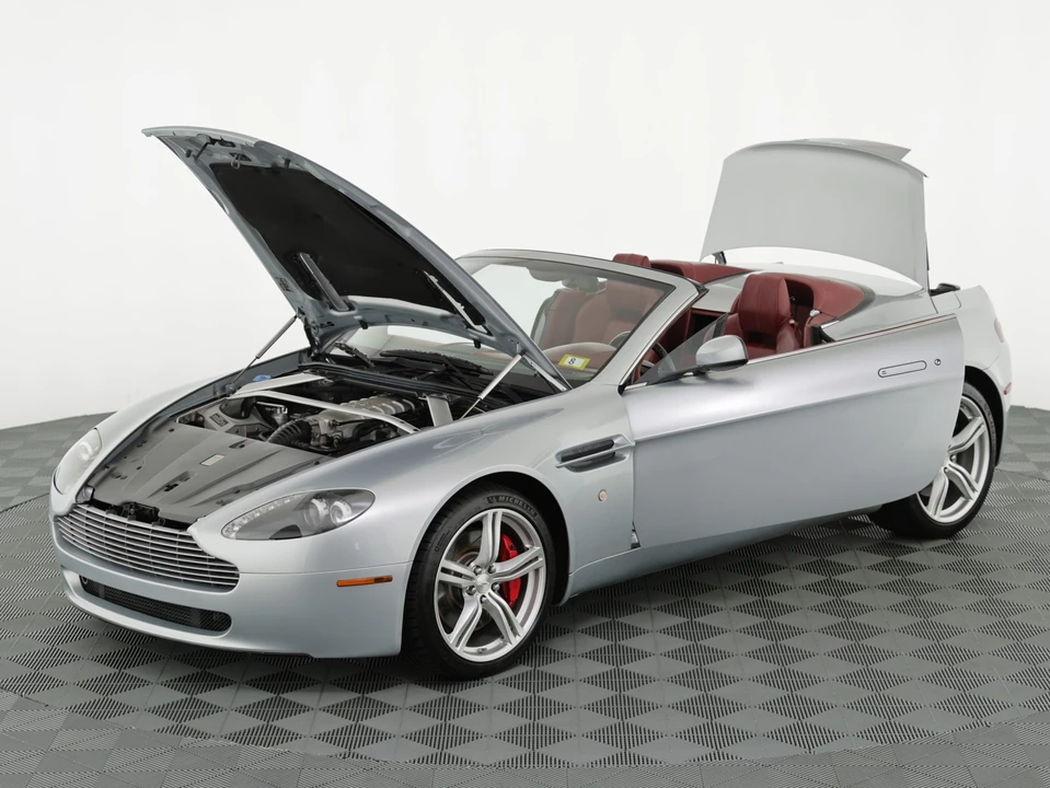 2008 Aston Martin V8 Vantage (2006-2017) - Image 15 of 31
