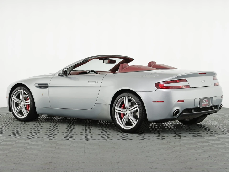 2008 Aston Martin V8 Vantage (2006-2017) - Image 9 of 31