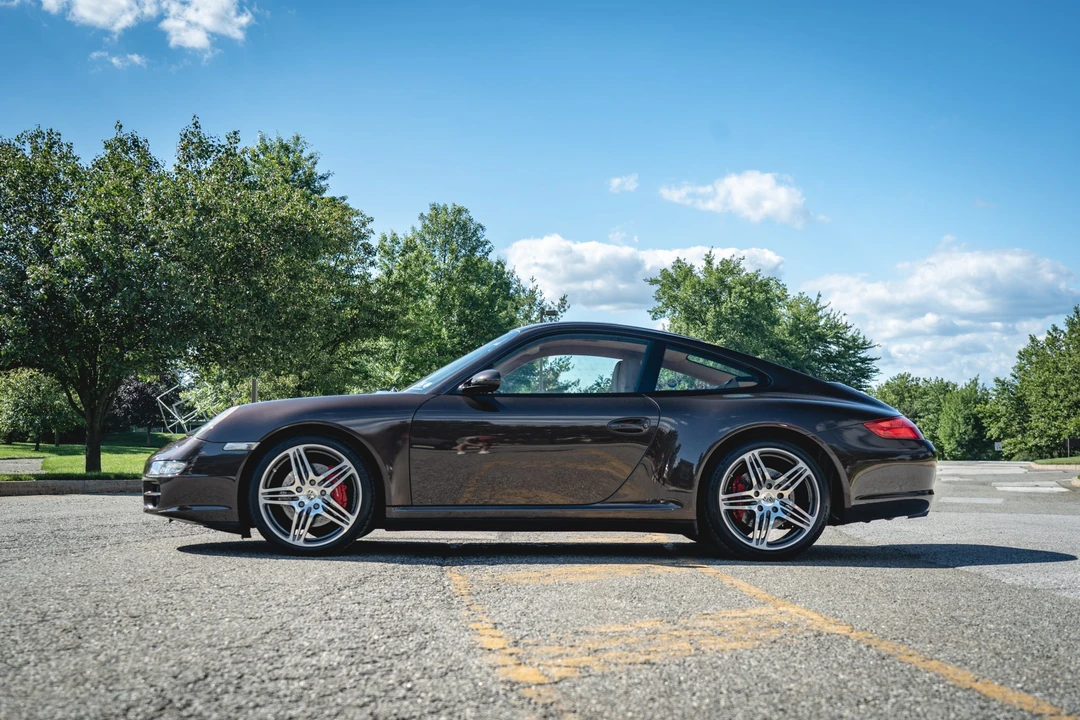 2008 Porsche 997 Carrera 4S - Image 2 of 31