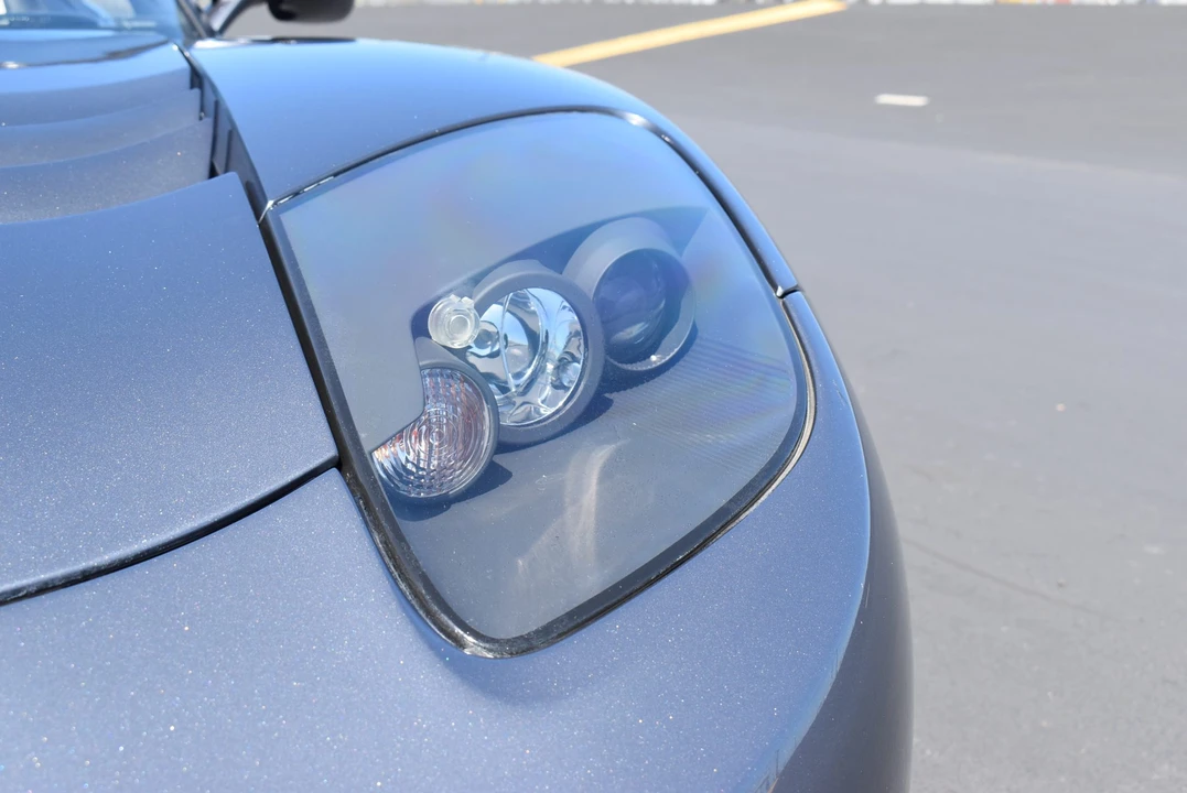 2008 Tesla Roadster - Image 15 of 31