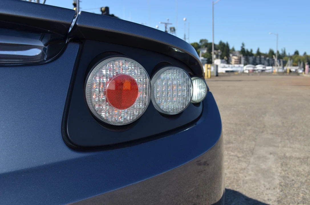 2008 Tesla Roadster - Image 27 of 31