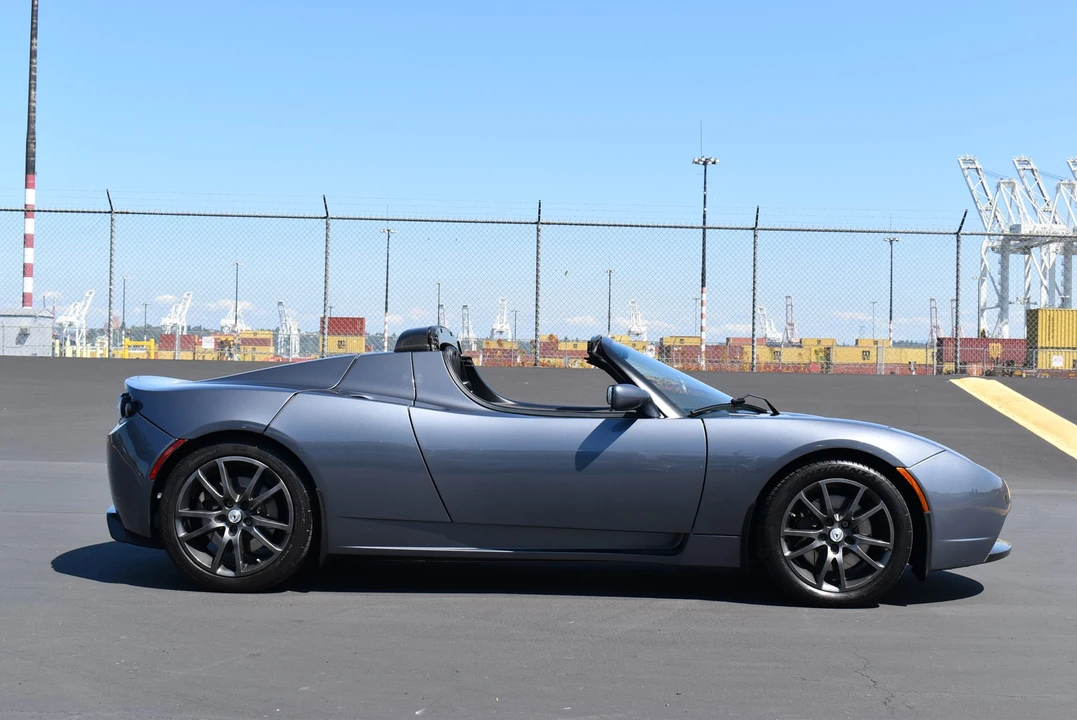 2008 Tesla Roadster - Image 7 of 31
