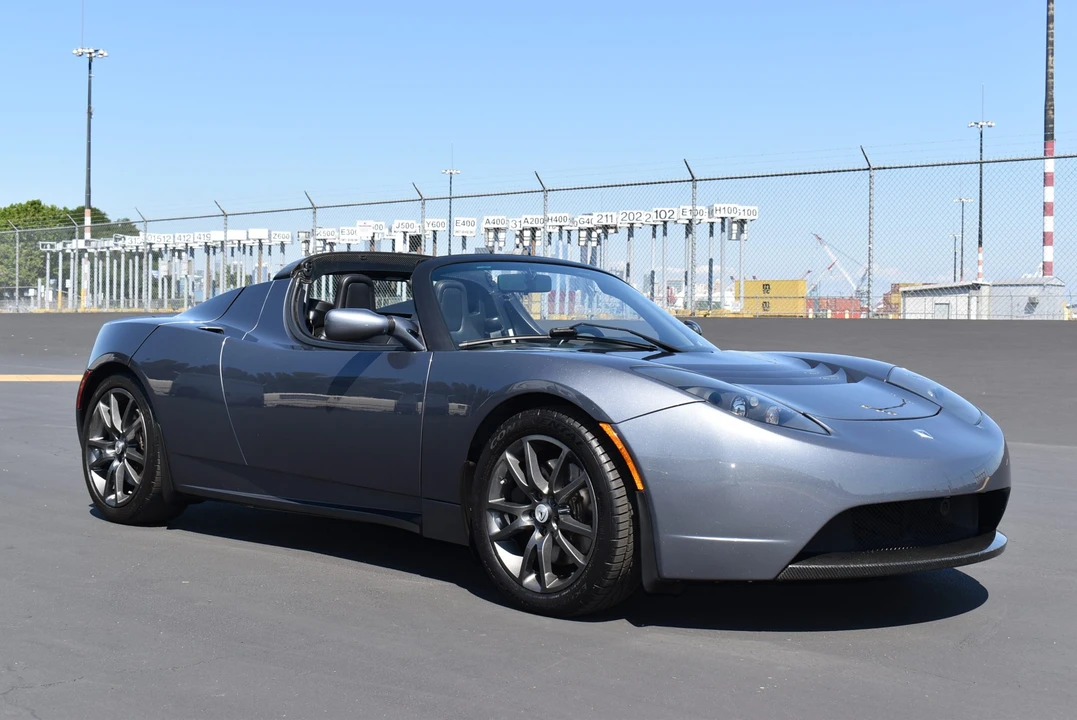 2008 Tesla Roadster - Image 8 of 31