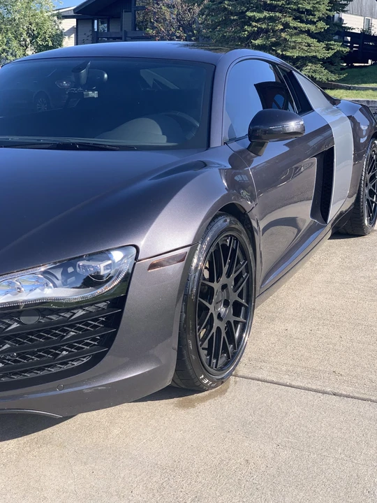 2010 Audi 42 R8 - Image 25 of 31