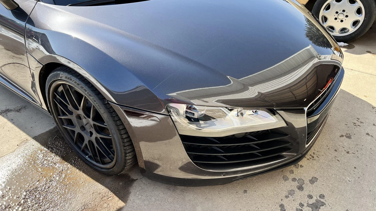 2010 Audi 42 R8 - Image 22 of 31