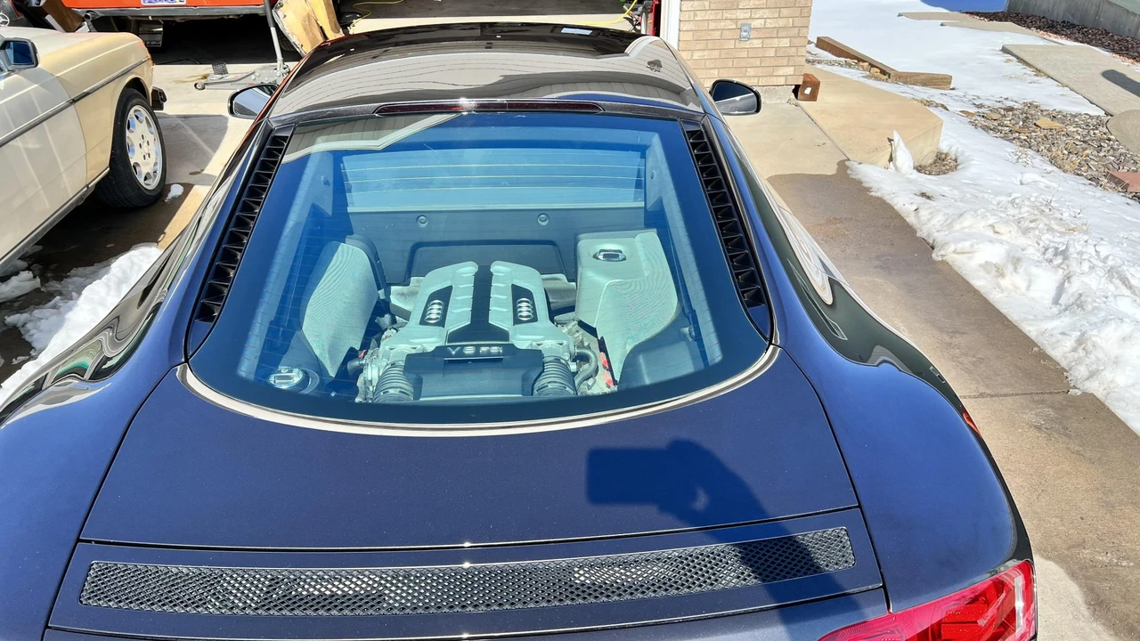 2010 Audi 42 R8 - Image 31 of 31