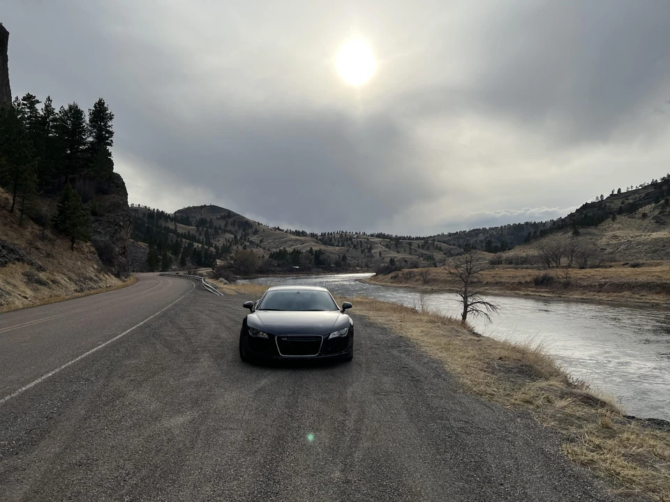 2010 Audi 42 R8 - Image 8 of 31