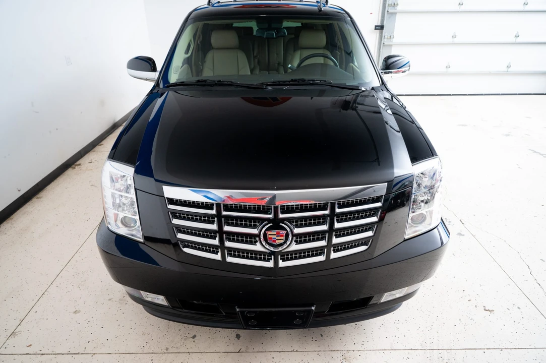 2010 Cadillac Escalade & EXT 3rd Gen - Image 15 of 31