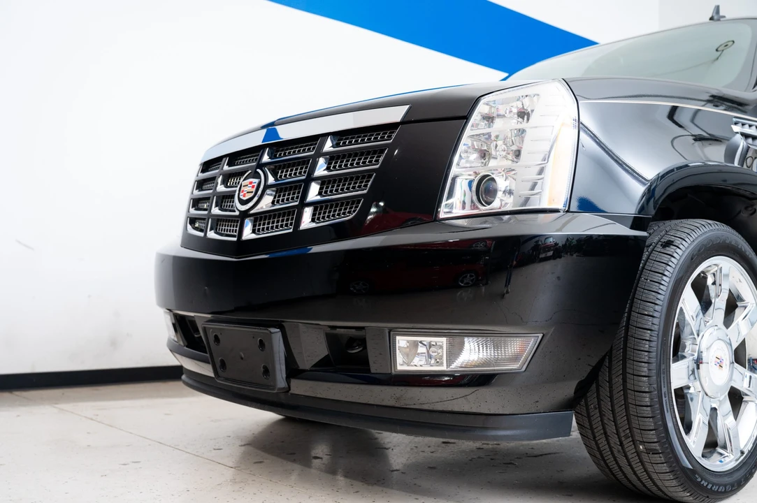 2010 Cadillac Escalade & EXT 3rd Gen - Image 17 of 31