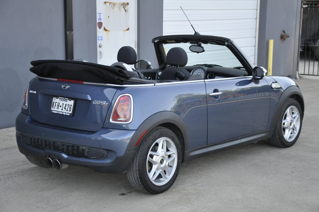2010 Mini Mini 2nd Gen - Image 17 of 31