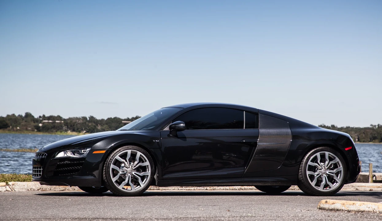 2011 Audi 42 R8 - Image 18 of 31