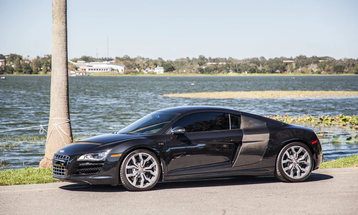 2011 Audi 42 R8 - Image 12 of 31