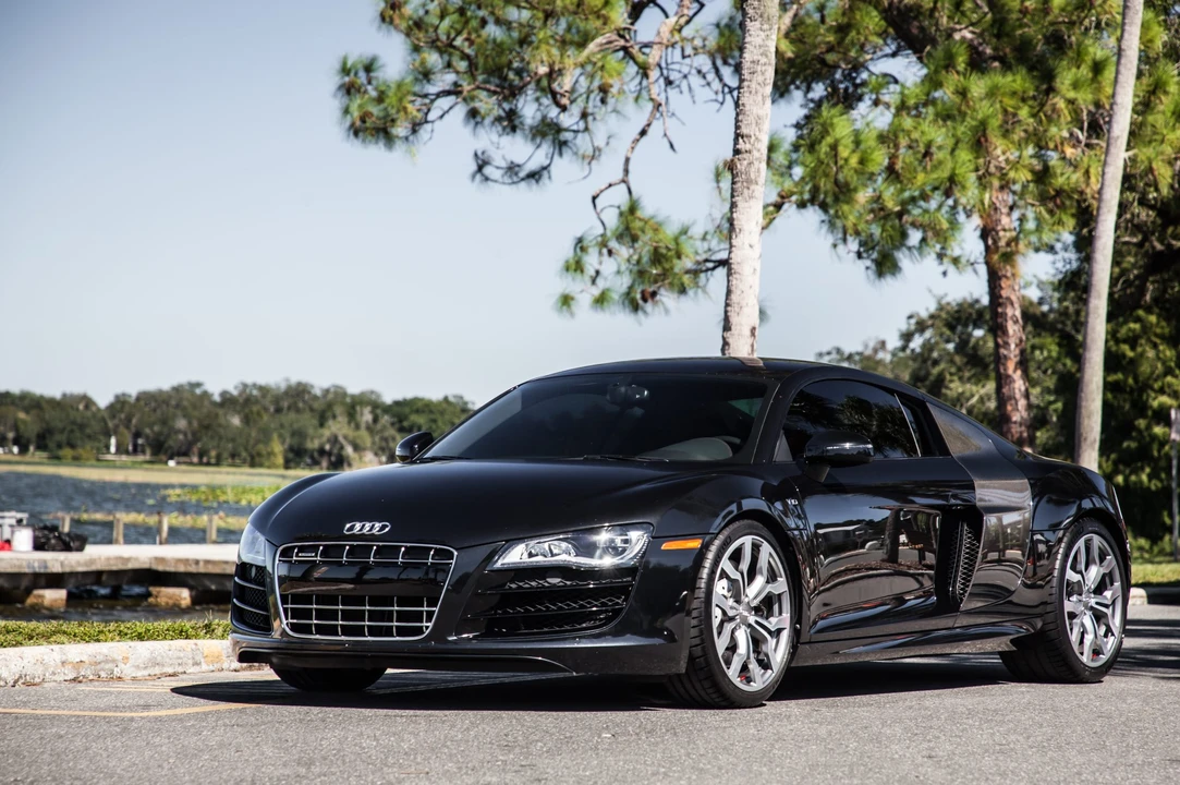 2011 Audi 42 R8 - Image 9 of 31