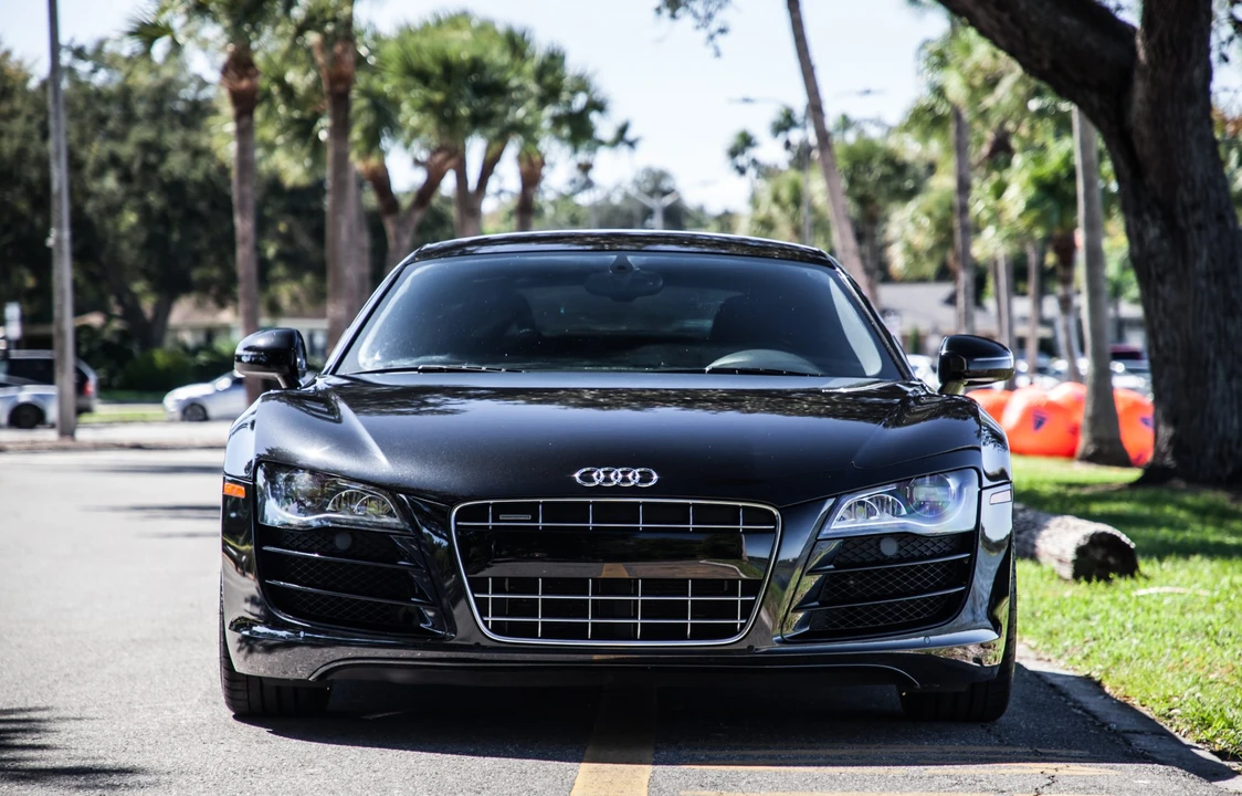 2011 Audi 42 R8 - Image 7 of 31