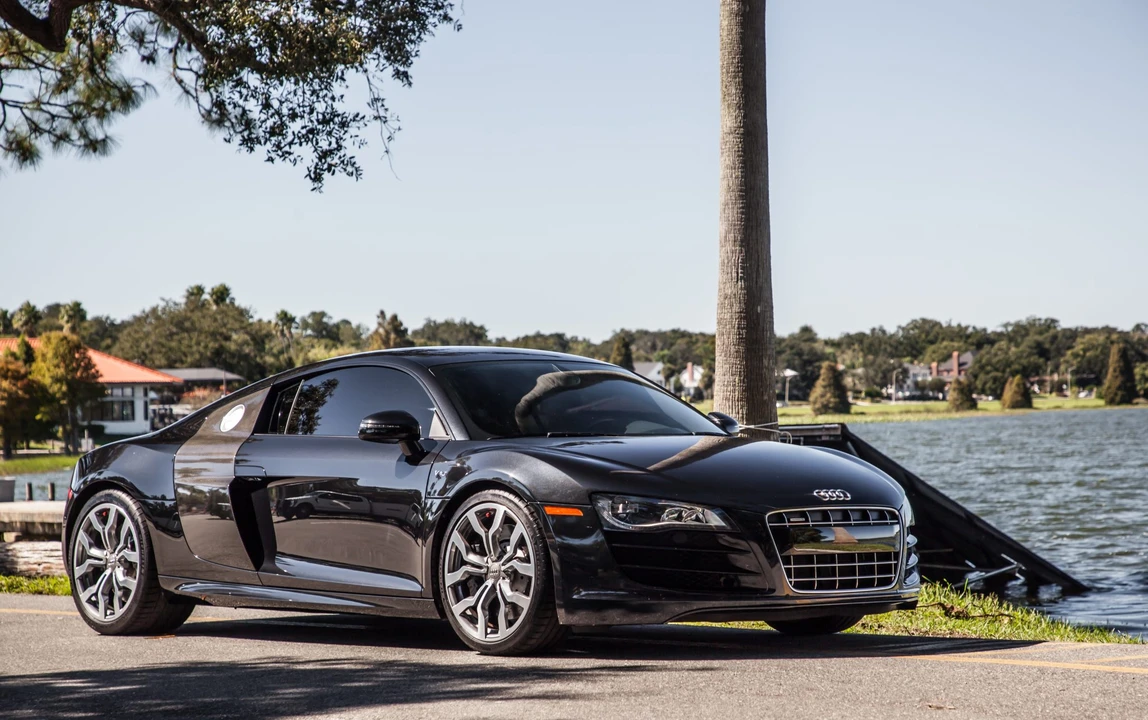 2011 Audi 42 R8 - Image 3 of 31