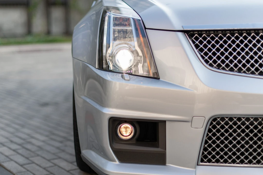 2011 Cadillac CTS-V 2nd Gen - Image 13 of 31