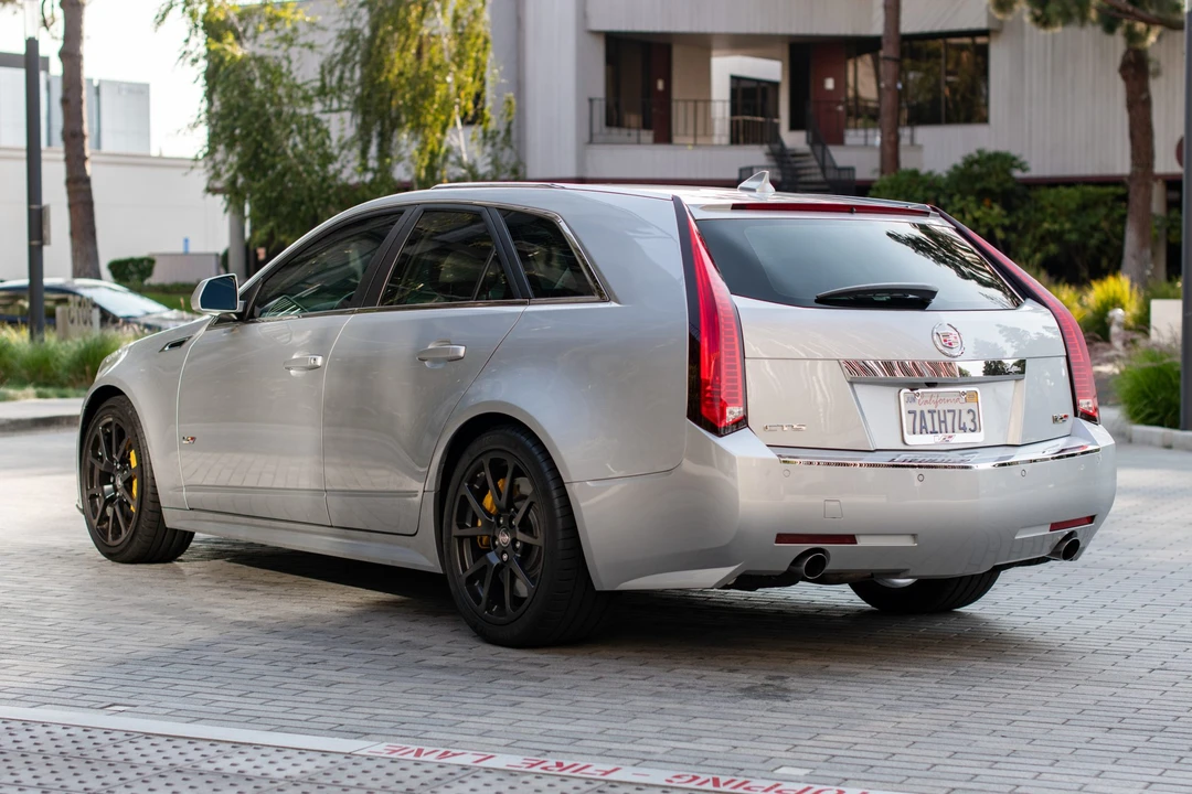 2011 Cadillac CTS-V 2nd Gen - Image 7 of 31