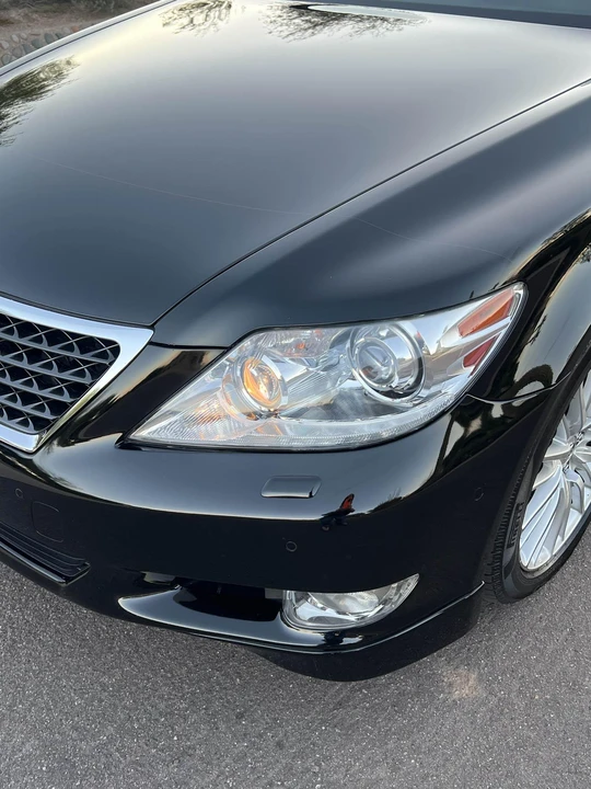 2011 Lexus LS 4th Gen - Image 23 of 31