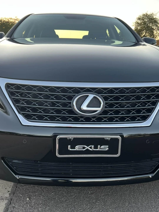 2011 Lexus LS 4th Gen - Image 22 of 31