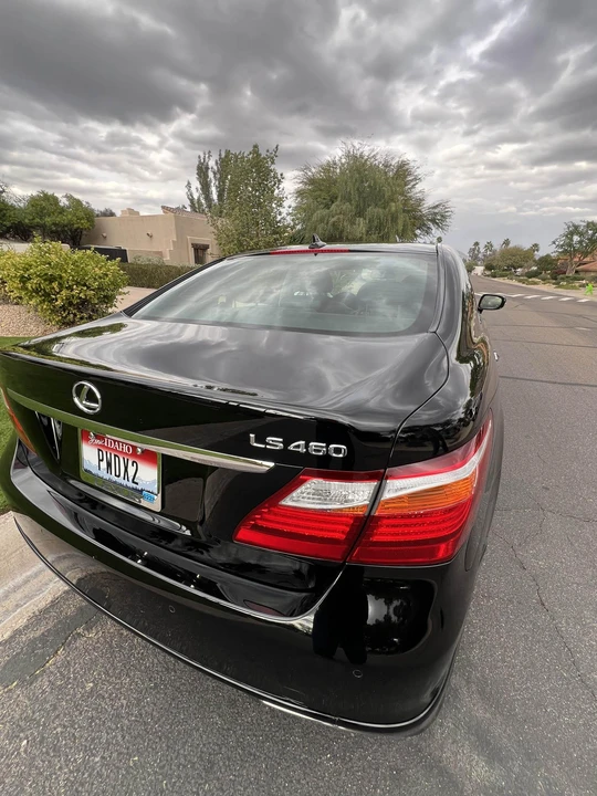 2011 Lexus LS 4th Gen - Image 29 of 31