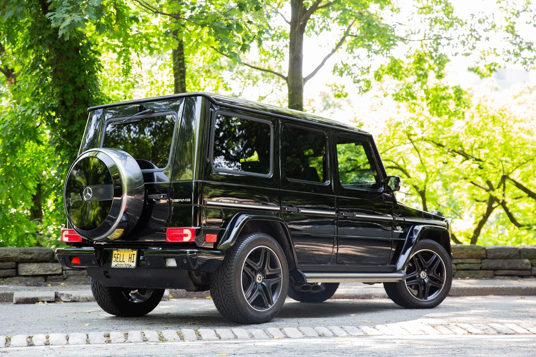 2011 Mercedes-Benz W463 G 36 & G 55 & G 63 & G 65 AMG 1st Gen - Image 16 of 31