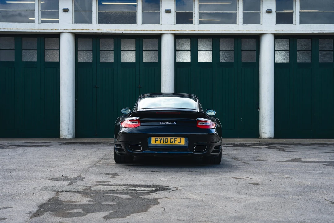 2011 Porsche 997 Turbo S - Image 9 of 31