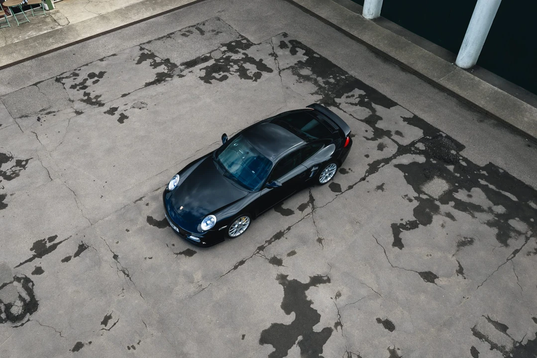 2011 Porsche 997 Turbo S - Image 26 of 31