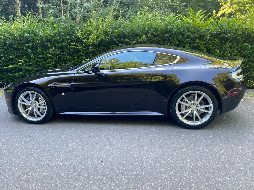 2012 Aston Martin V8 Vantage (2006-2017) - Image 21 of 31