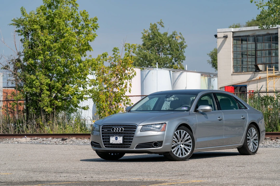 2012 Audi D4 A8 - Image 2 of 31