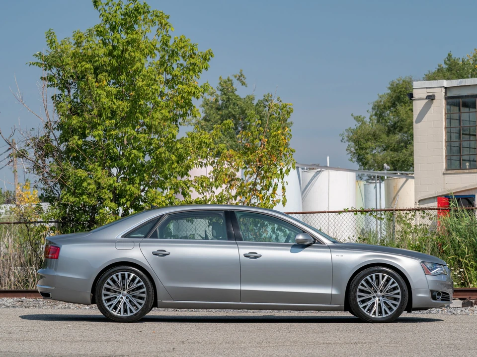 2012 Audi D4 A8 - Image 7 of 31