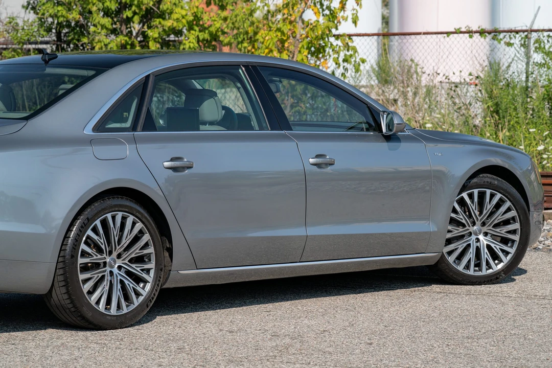 2012 Audi D4 A8 - Image 29 of 31