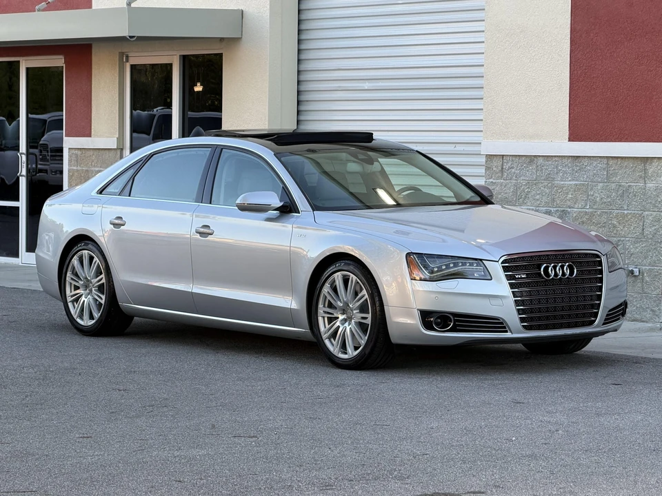 2012 Audi D4 A8 - Image 16 of 31