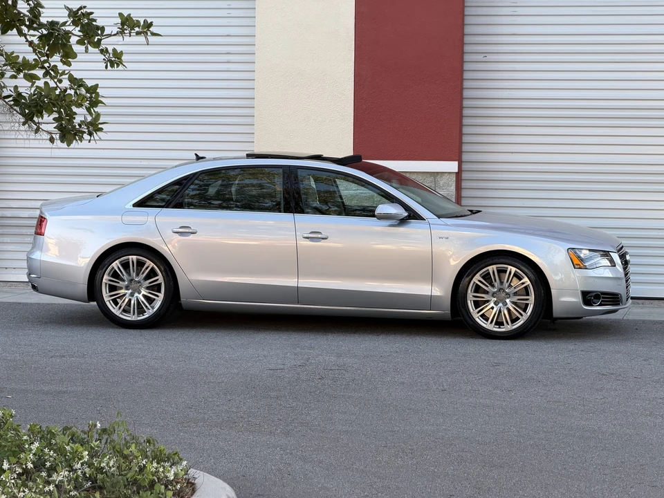 2012 Audi D4 A8 - Image 13 of 31