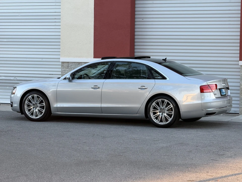 2012 Audi D4 A8 - Image 5 of 31