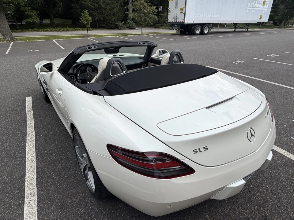 2012 Mercedes-Benz C197 SLS AMG - Image 14 of 31