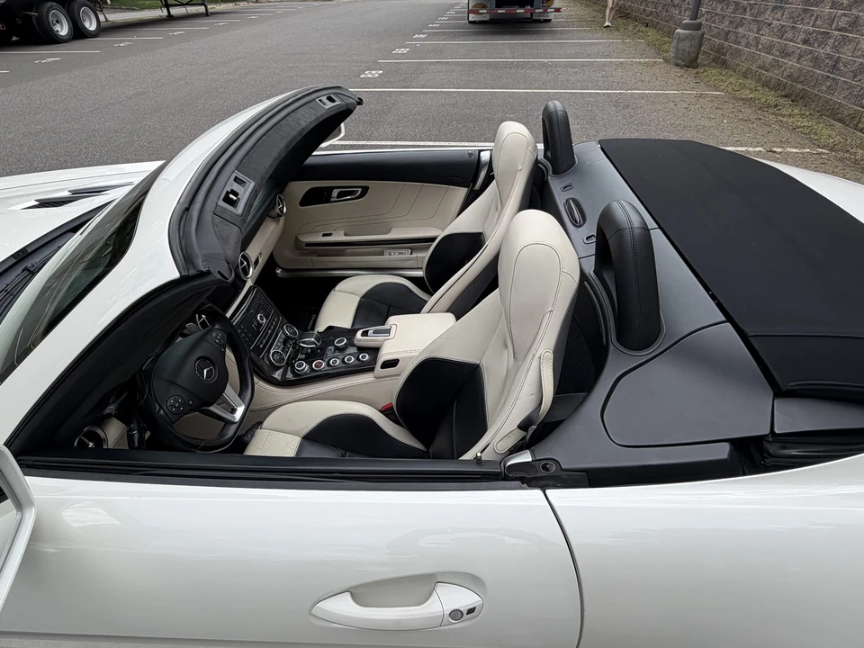 2012 Mercedes-Benz C197 SLS AMG - Image 28 of 31