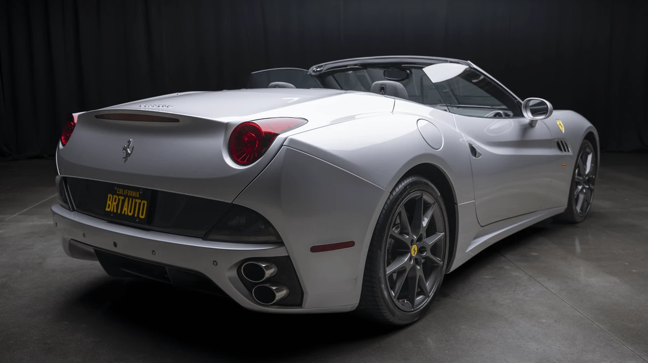 2013 Ferrari California 30 - Image 9 of 31