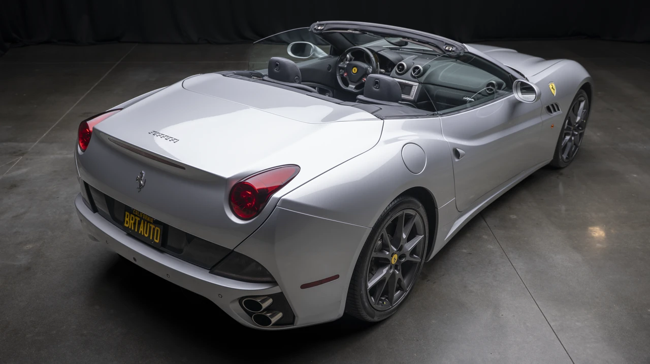 2013 Ferrari California 30 - Image 10 of 31